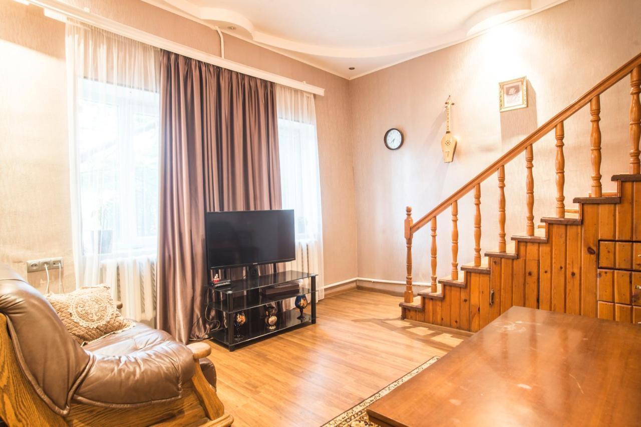 Zukas Hause Ξενοδοχείο Akhaltsikhe  Εξωτερικό φωτογραφία